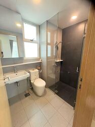 Vacanza @ East (D14), Condominium #564779361